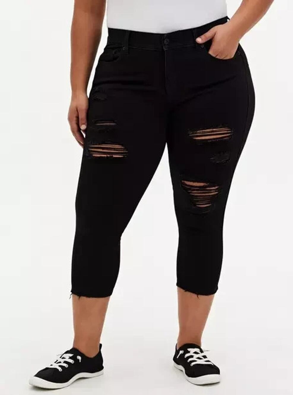 NWT Torrid Bombshell Skinny Distressed Crop Jeans Sz 26 Black High Rise Stretch